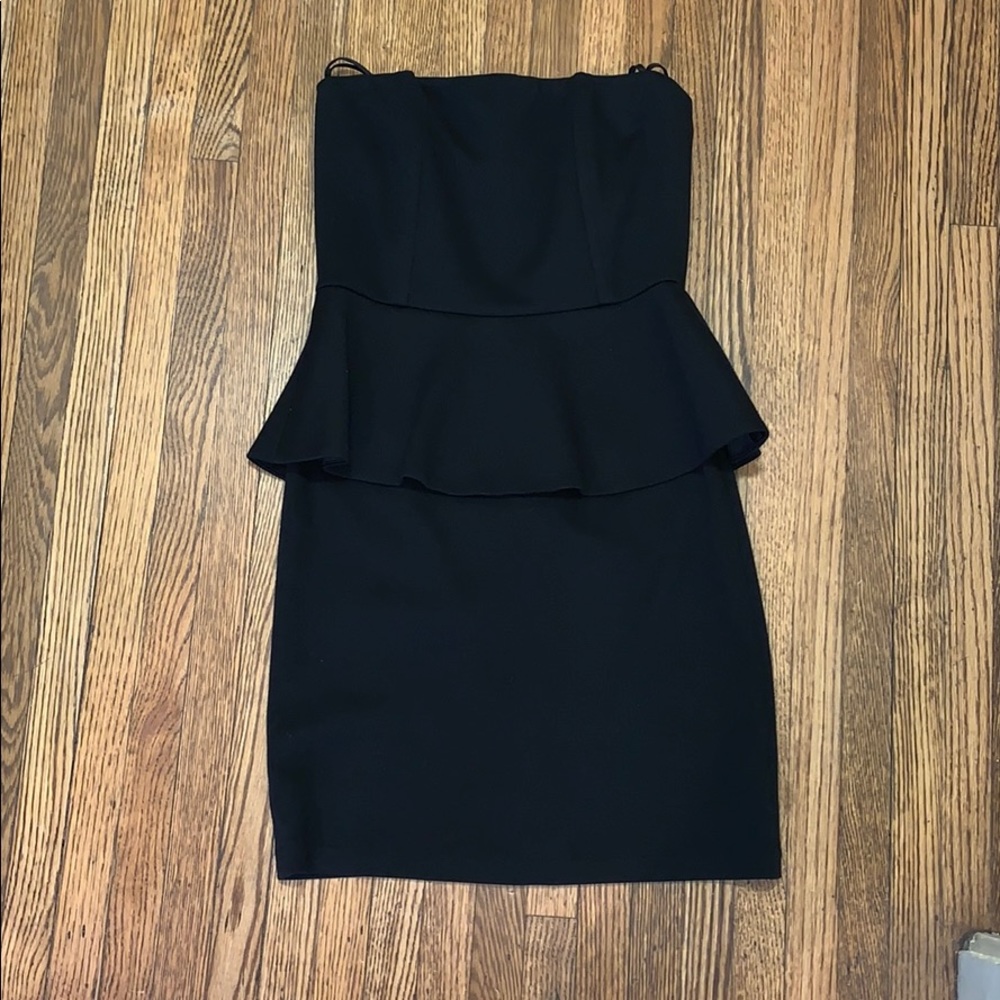 Alice & Olivia strapless peplum cocktail dress